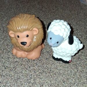 Little Peopld Lion Talker And 97' Sheep